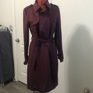 Belted lightweight trench coat